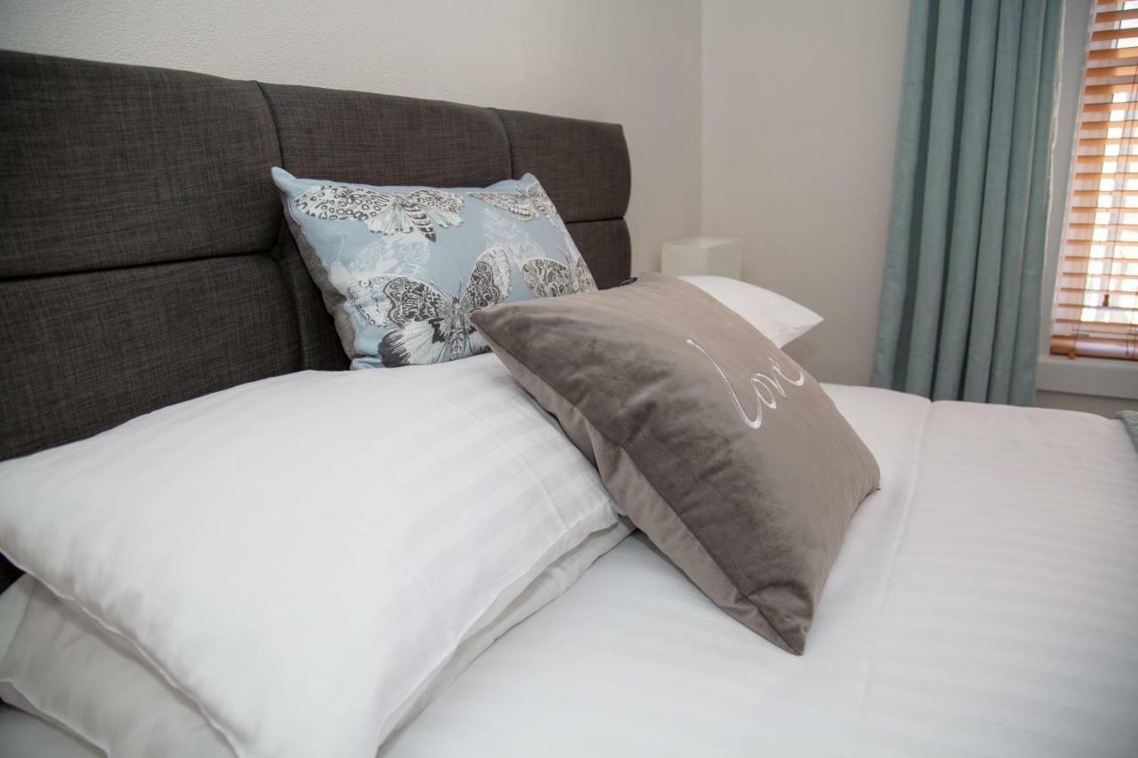 2 Victoria Place Villa เคลโซ ภายนอก รูปภาพ